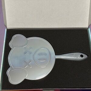 Jeffree Star x Shane Dawson Collaboration mirror Pearlescent